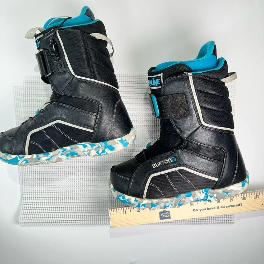 Burton kids snowboard boots Zipline speed lace youth size 6